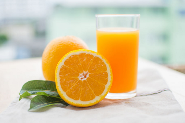 Uống nước cam lúc nào là tốt nhất? Lưu ý khi uống nước cam