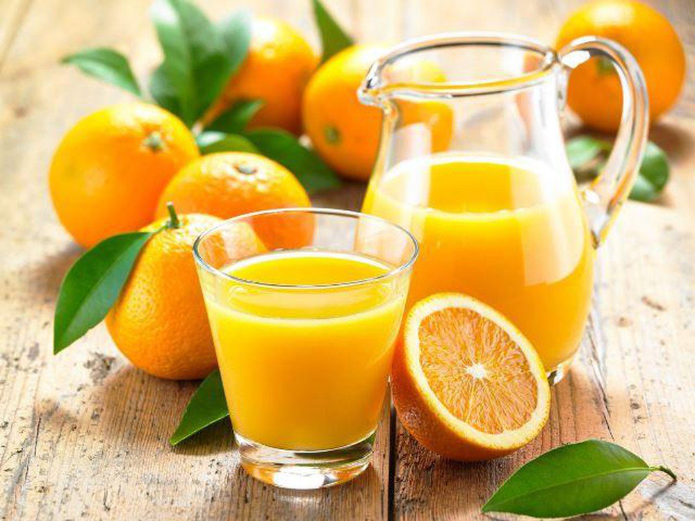 Có nên uống nước cam hàng ngày không? | Vinmec